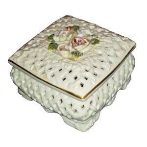 Vintage Lace Porcelain Jewelry Box 4" Tall X 6" Wide